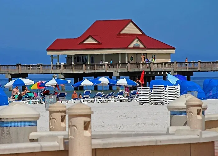 Centrally Located 3-bed I Walk Everywhere * Clearwater Beach