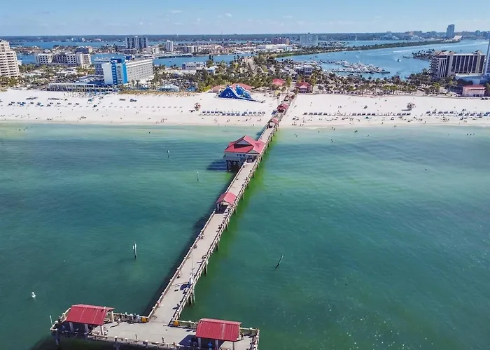 Centrally Located 3-bed I Walk Everywhere * Clearwater Beach