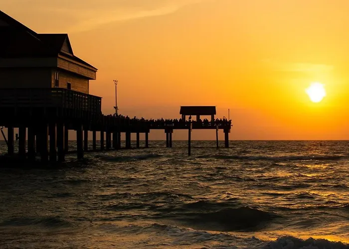 Apartment Centrally Located 3-bed I Walk Everywhere Clearwater Beach